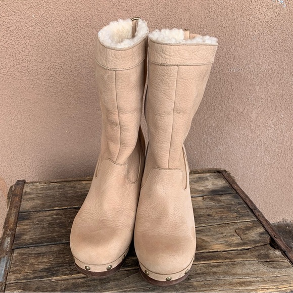 UGG Shearling Carnegie Wedge Boot - Picture 5 of 10